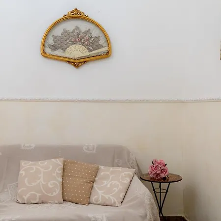 Апартаменты Melficta House