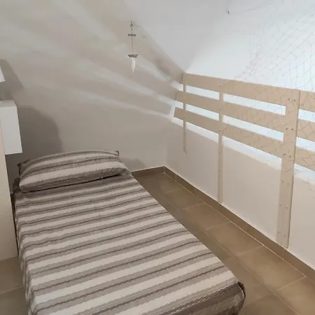 Melficta House Apartmán